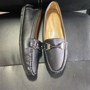 Women’s FabComfort Black Leather Loafers Size 8
